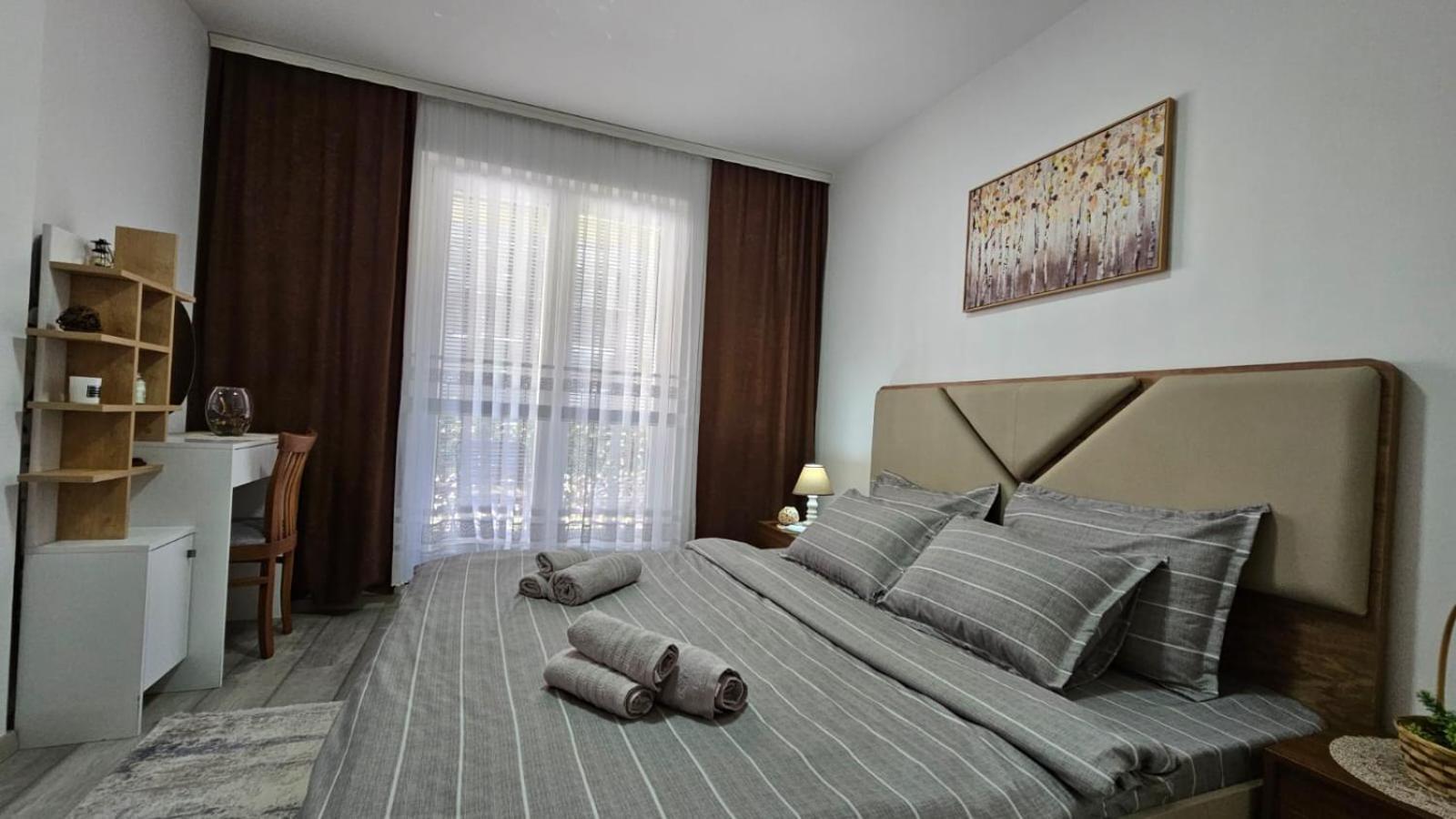 Superb 1 Bedroom In The Best Zone Of The City. Ferizaj Exteriér fotografie