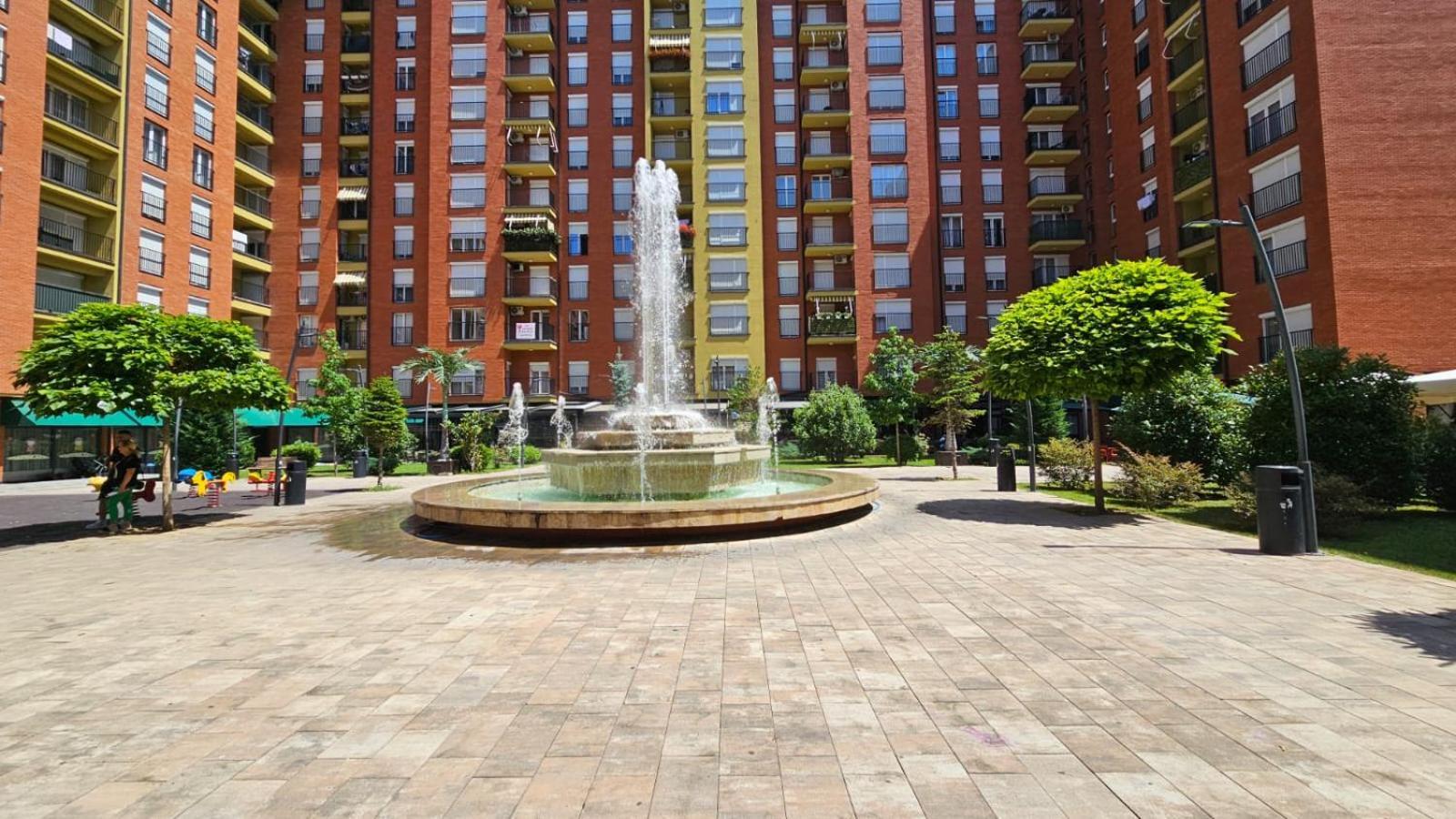 Superb 1 Bedroom In The Best Zone Of The City. Ferizaj Exteriér fotografie